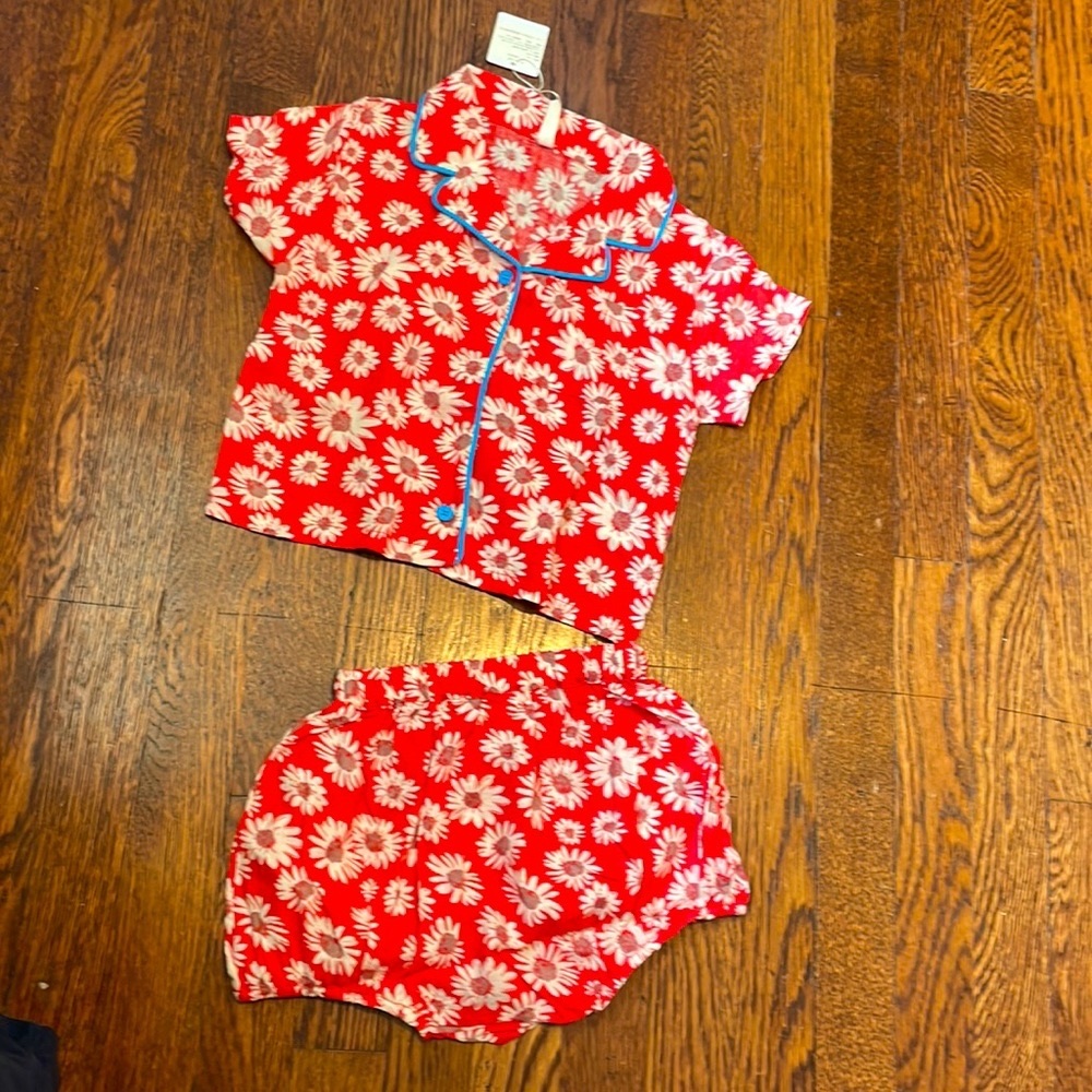 NWT Red PJ set with sunflowers 🌻🌻🌻